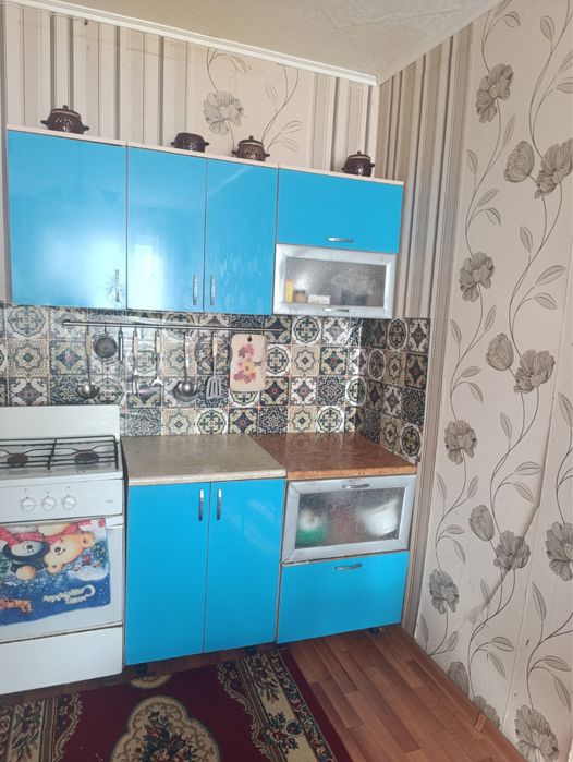 Отдам кухонный гарнитур