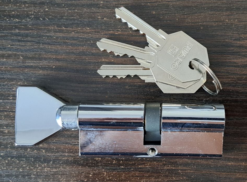 Продам цилиндровый механизм  80 мм