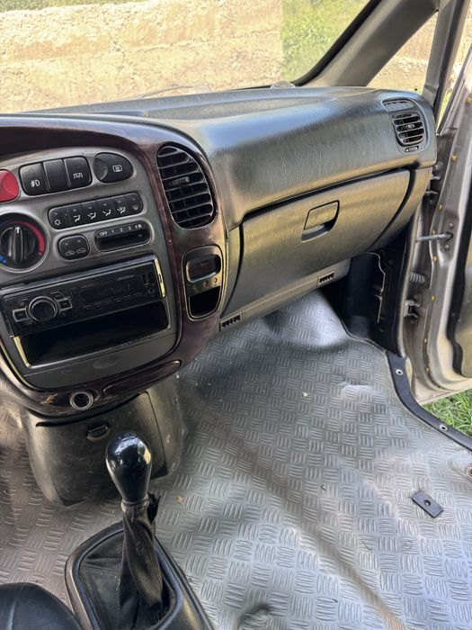 Продам Starex 2004 г/в