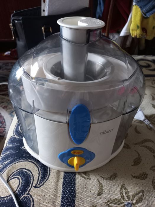 Продается соковыжималка тефаль