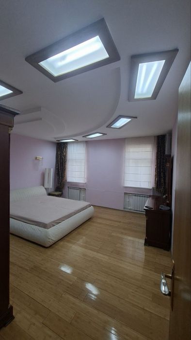 Дархан метро 3/7/9 77м2