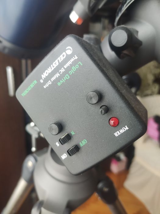 Telescop Celestron Astro master 130 eq md