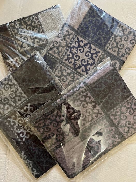 Шикарный подарок для нее и него