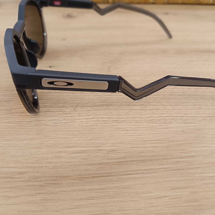 Слънчеви очила Oakley  и Oakley HSTN стъкла за спортни очила Dynafit