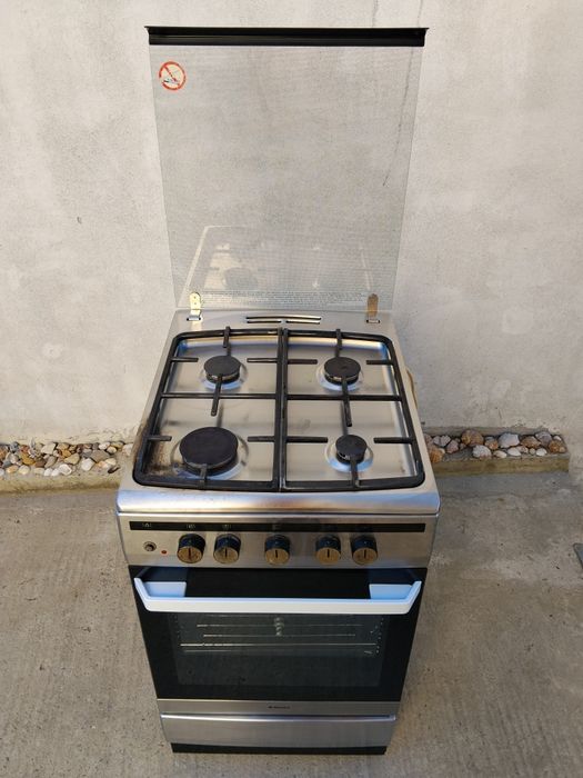 Aragaz Hansa FCGX53021, Gaz, 4 arzatoare, Aprindere electrica, 50cm, Inox