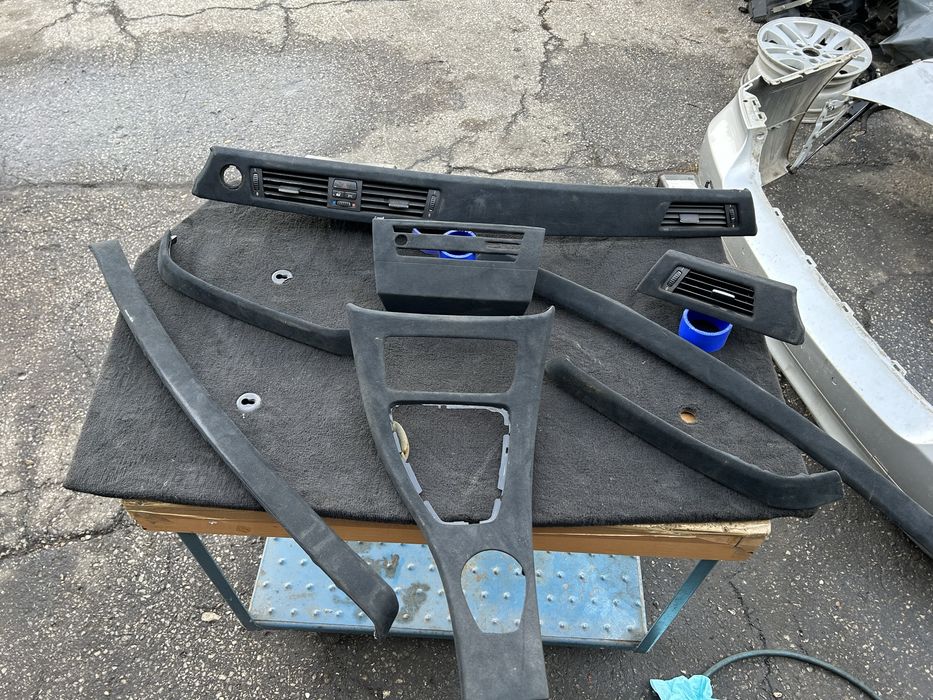 Лайстни БМВ Е90/91 алкантара Ляв волан с навигация bmw e90/91