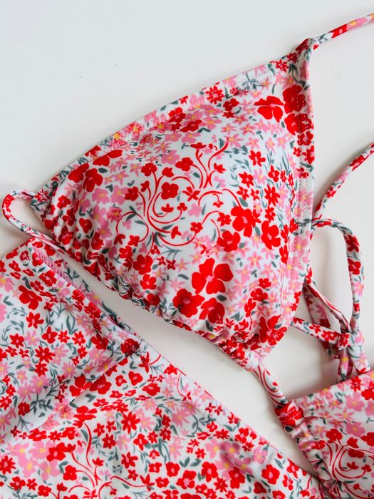 Нови бански : Autelia Intimates, Bik Bok, HM, Becksondergaard