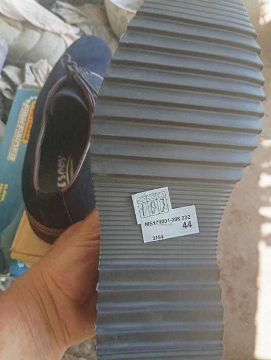 Продается мужские туфли 44раз