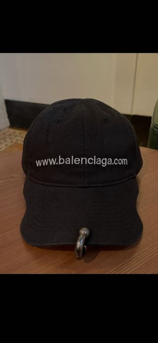 Șapcă Balenciaga, model 2026, preț fix