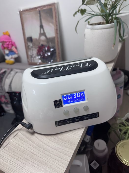 Лед лампа для маникюра