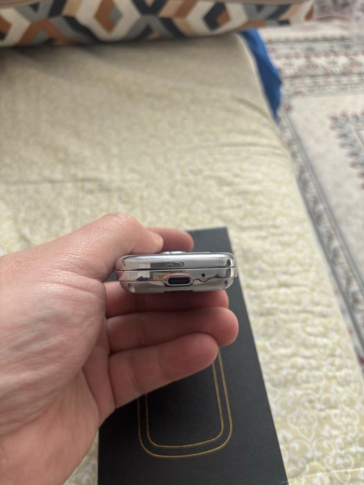 Nokia 8800 в железном корпусе