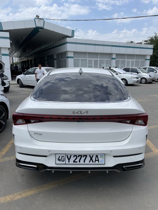 KIA K5 sotiladi boshlangich tolov 500$