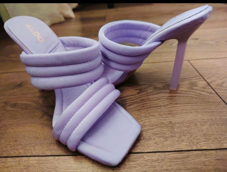 Papuci mov Aldo măr 37,noi