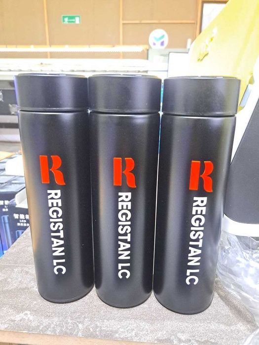 Termos logo sizning brendingiz tushurilgan termoslar