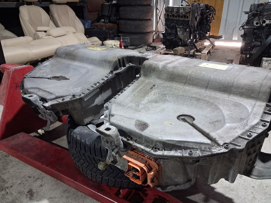 Invertor hybrid bmw seria 7 G11 2019 baterie
