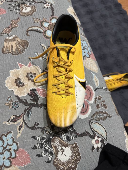 Nike Mercurial Galbene