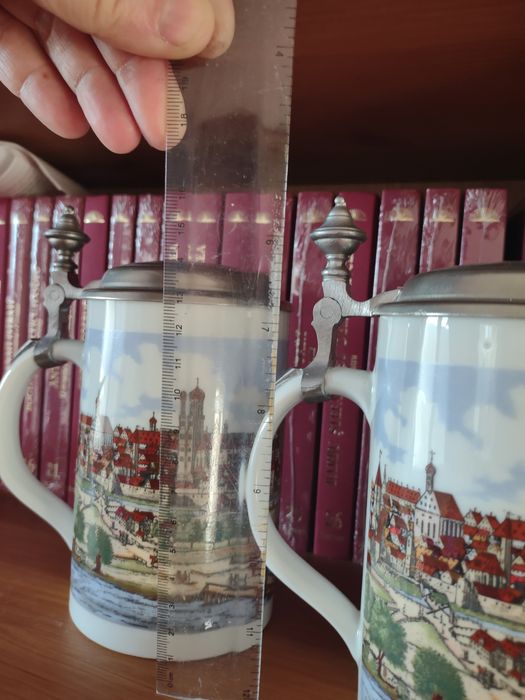 Pereche Halbă bere 500 ml/halbă cu etichetele pe ele