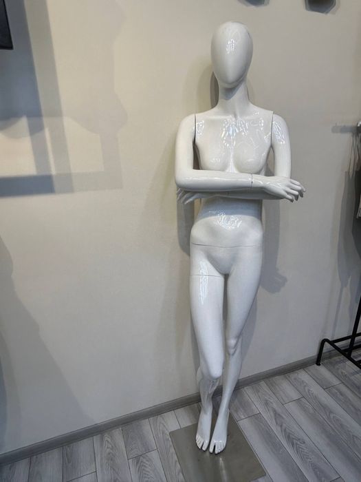 Новые манекены , упакованые