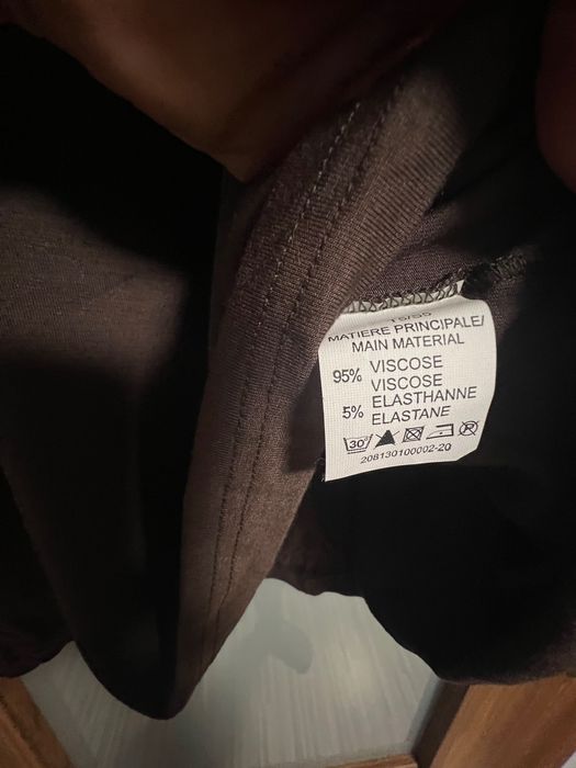 Разпродавам на едро НОВА дамска стока шита на ишлеме.