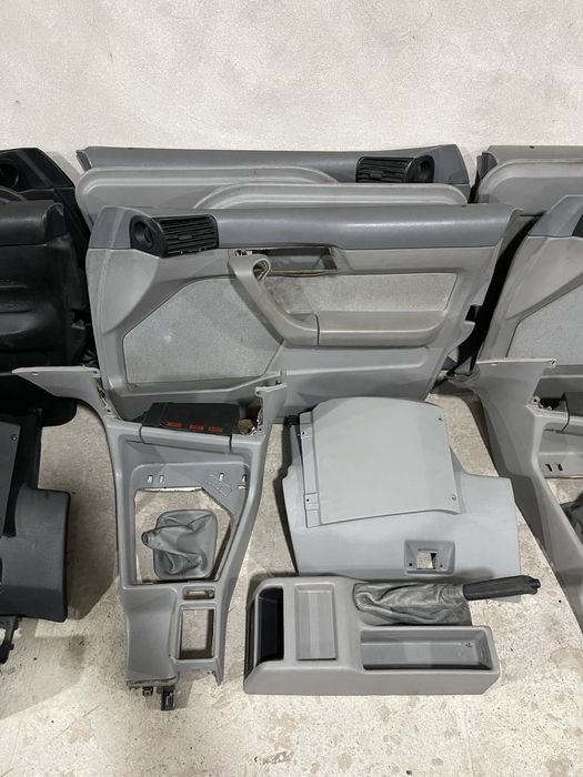 Обшивки велюр на BMW e34