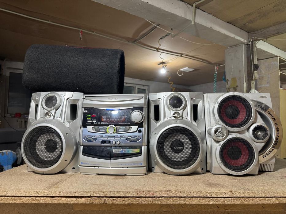 Музыкальный центр