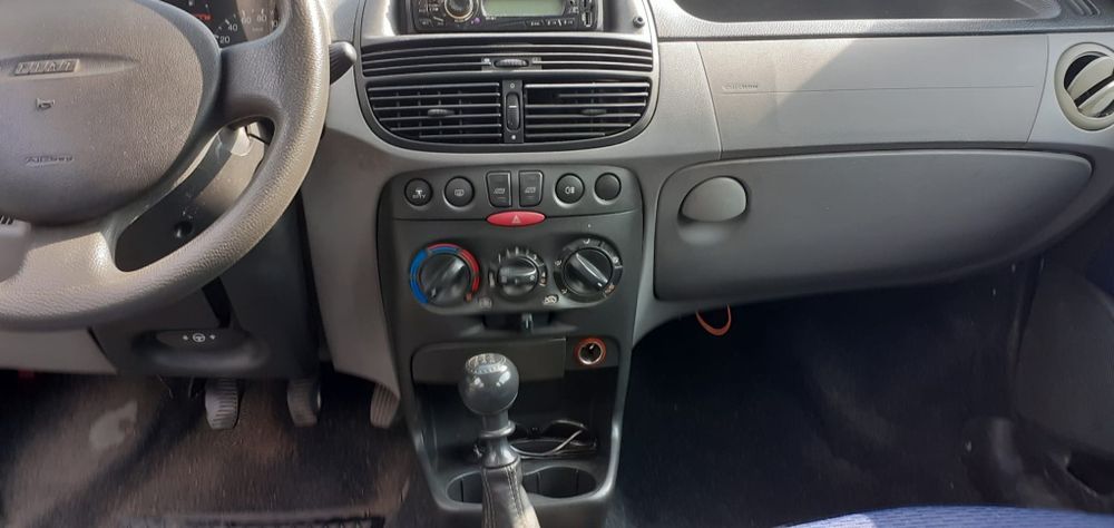 FIAT Punto 2002 — imagine 4