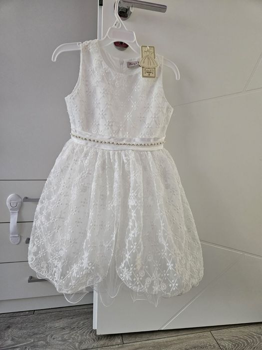 Детска официална бяла рокля с тюл Fiona & Co