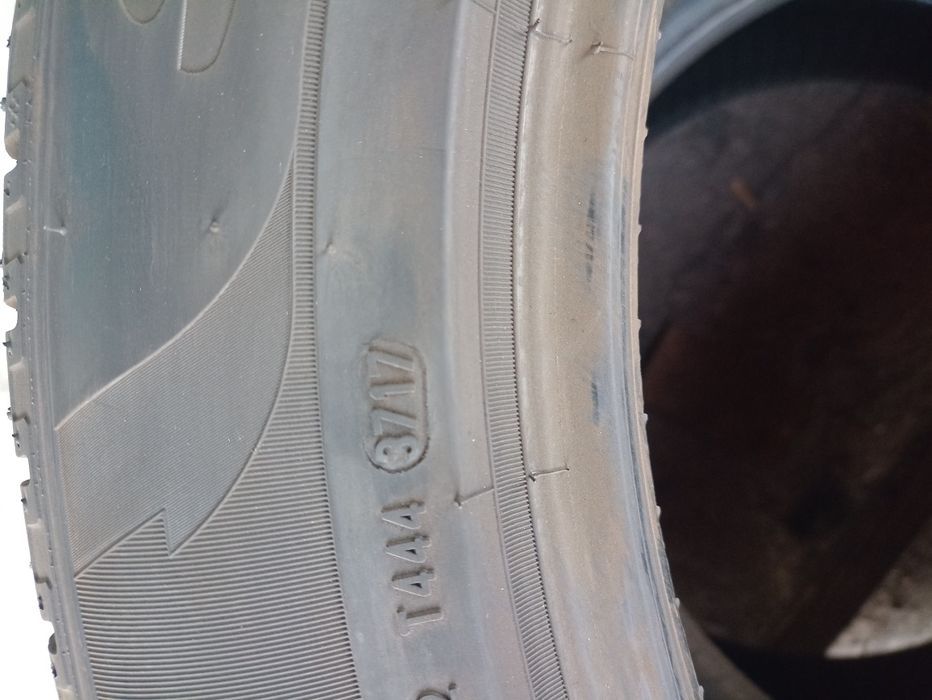 2 anvelope NOI de iarna Pirelli 295/45 R20 dot 3717