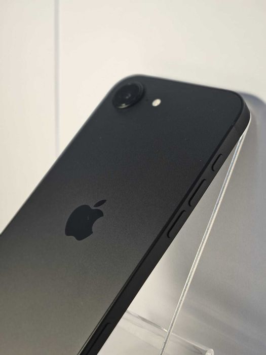 Apple iPhone 16e 128GB Negru – Baterie 100% Ca Nou