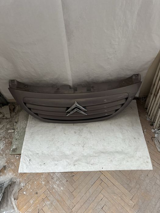 Оригинална решетка маска Ситроен Ц3 Citroen C3
