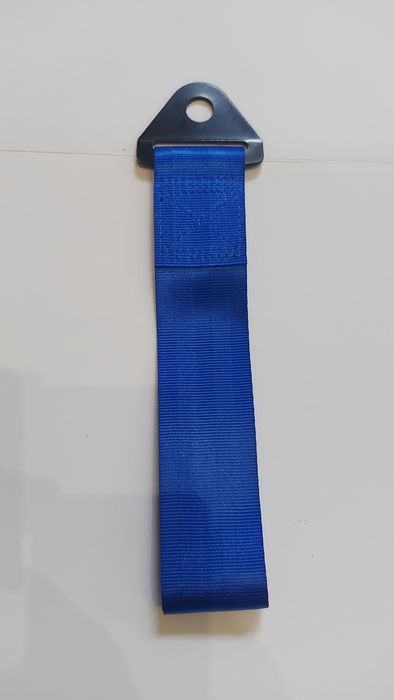 Продавам  спортни колани  за кола