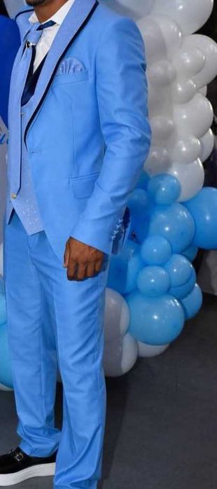 Светло син Костюм