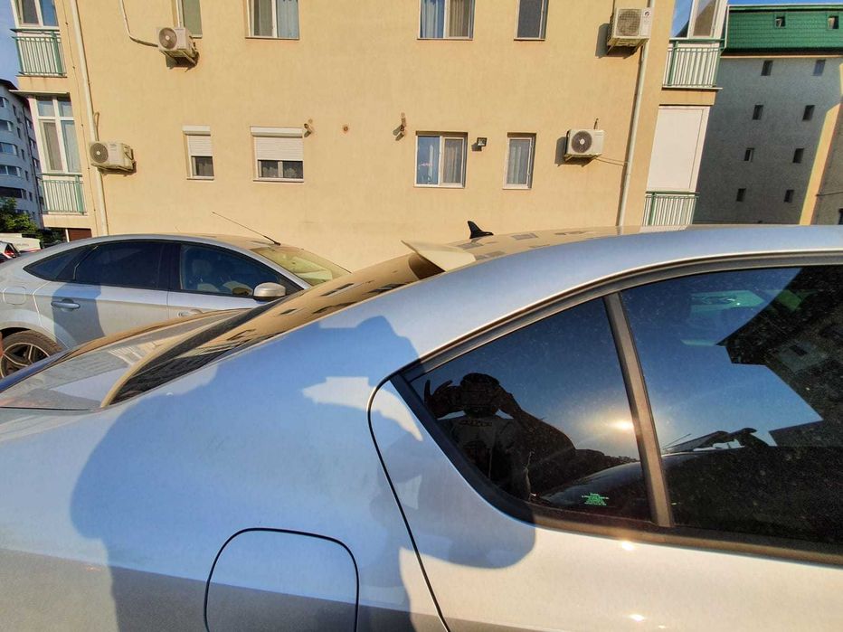 Eleron Luneta Skoda Octavia 3 ** LICHIDARE DE STOC **
