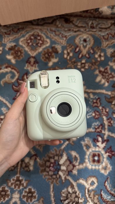 Instax 12 mini б/у