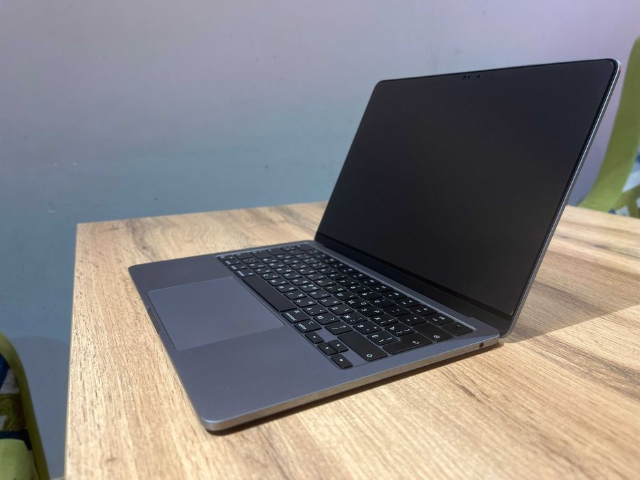 MacBook Air M2 16/256