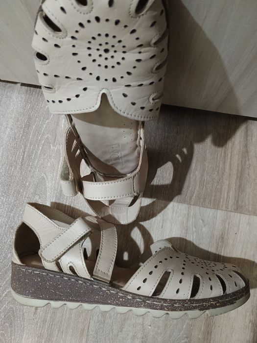 Сандали от естествена кожа 36 номер