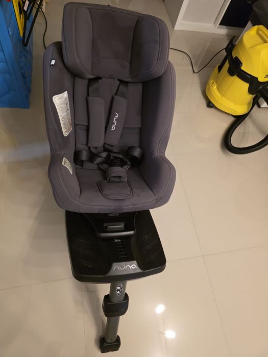 Scaun rotativ  360 grade pt mașină cu isofix-Nuna