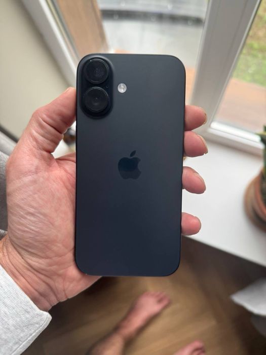 Iphone 16 память 128 бата 100% e sim