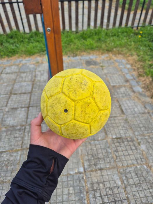 Хандбална топка  за игра на MAXIMA