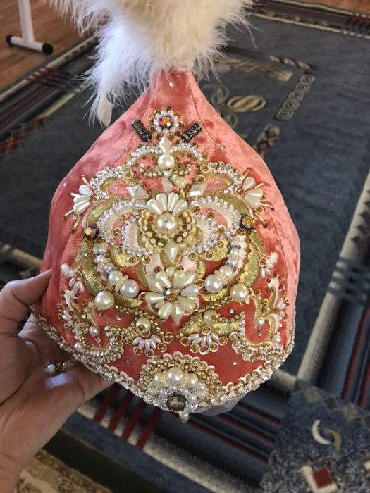 Платье на узату