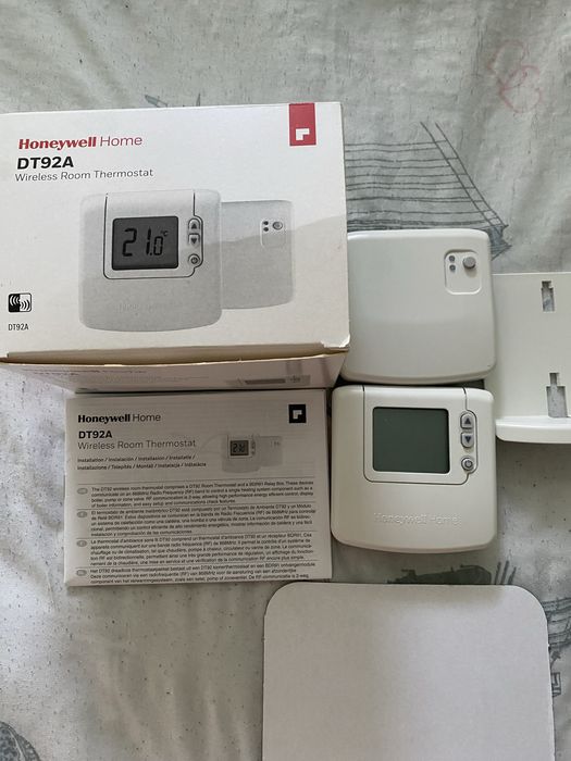 Termistat Honeywell Home DT92A