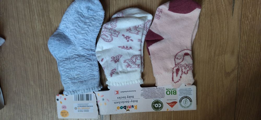 Бебешки чорапи от био памук и шапки