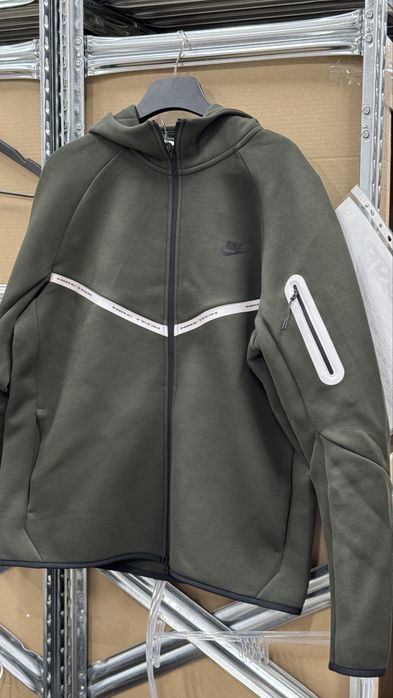 Суитшърт Nike Tech Fleece