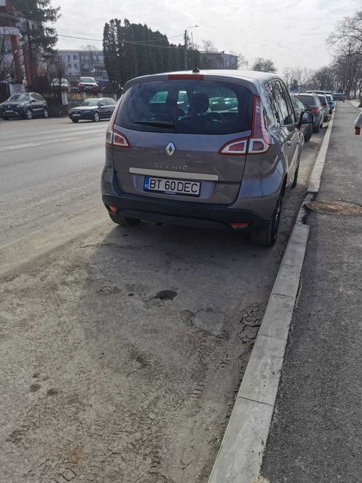 RENAULT 5 2012 — imagine 4