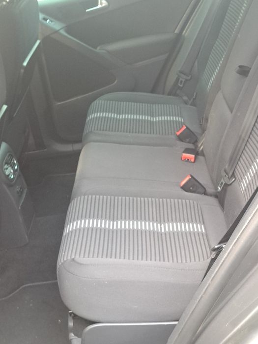 Vând Tiguan  4x4 din 2011 automat 140 kw