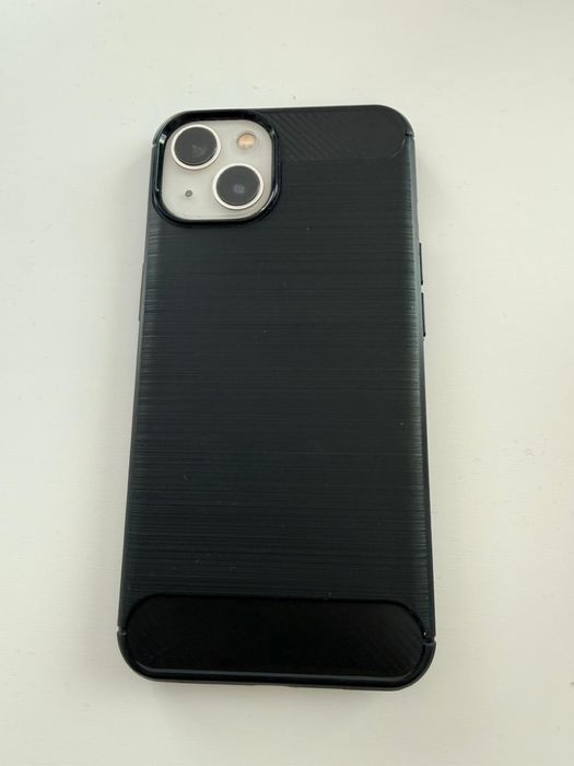 Vand iphone 13 liber de retea