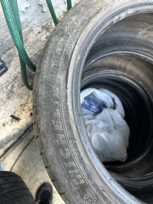 Летни гуми 225/45/18