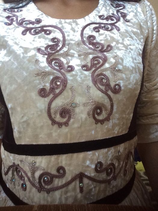 Продам платье в отличном состоянии