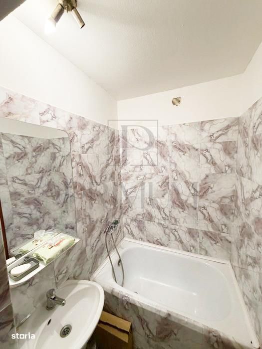 Buziasului - 1Camera - Renovata - Etaj Intermediar - Pretabil Investit