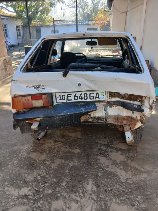 машина таврия 1102